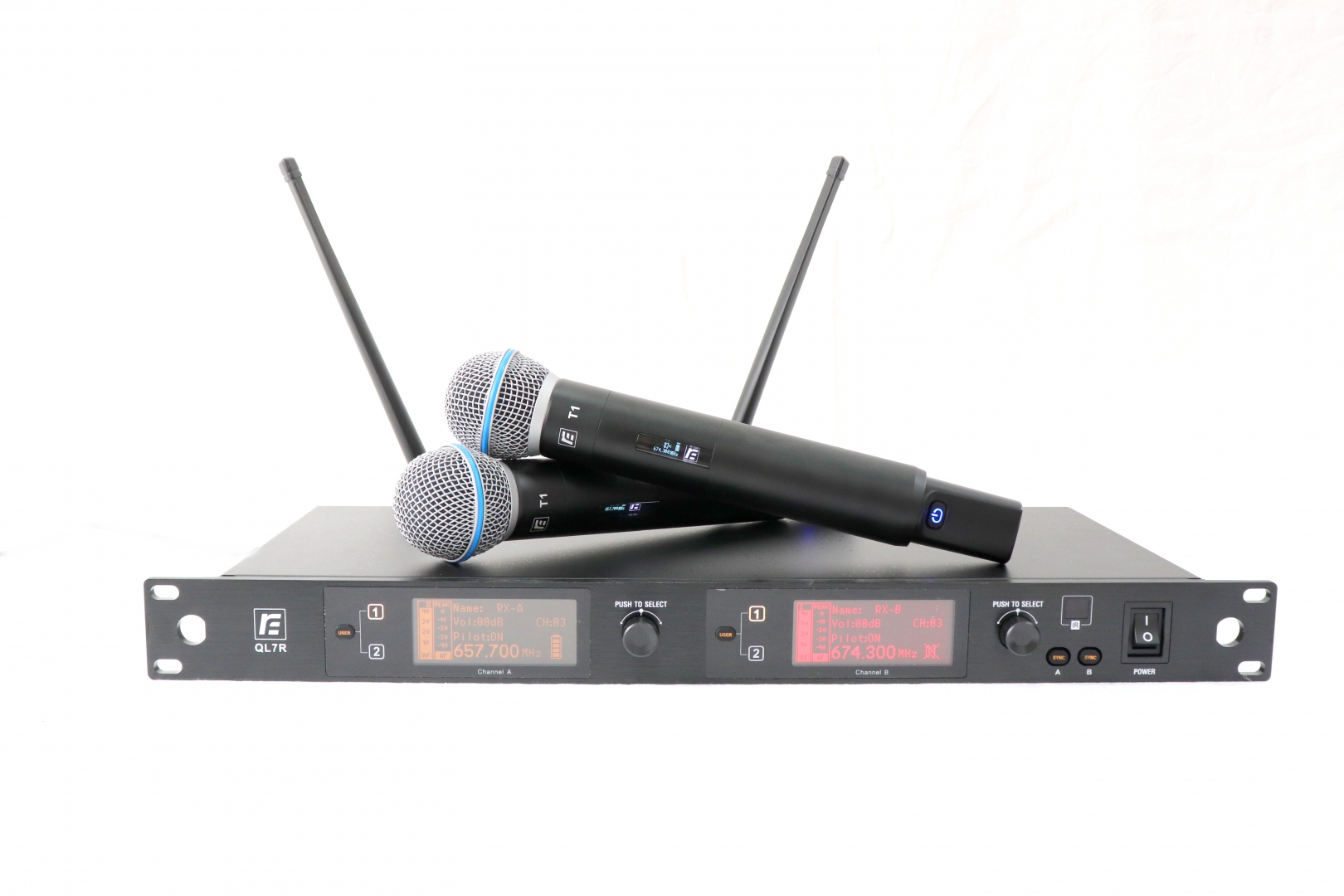 RFIntell QL7R/T1-A 651,800-683,400 МГц 2-канальная радиосистема с 2-мя ручными микрофонами в Тынде